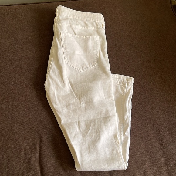 H&M Denim - H&M women jeans 👖, color white, size small (4), good condition.